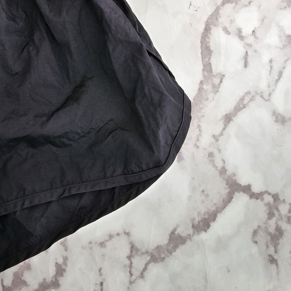 Free People Shorts Womens Medium Black Running Lined Pink 3 Inch High Rise - Picture 4 of 11